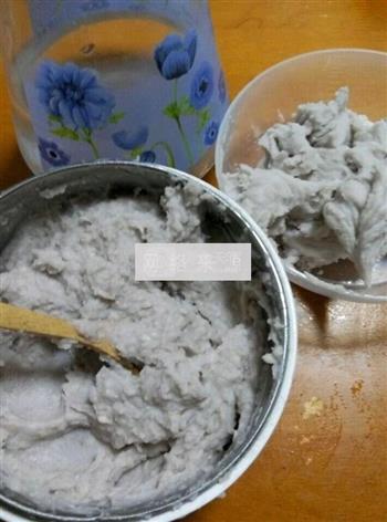 奶香芋头蛋黄酥的做法步骤2