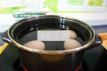 益母草鸡蛋汤的做法图解2