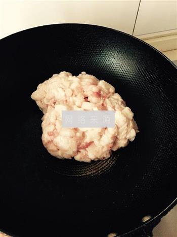 梅干菜炒猪油渣的做法步骤1