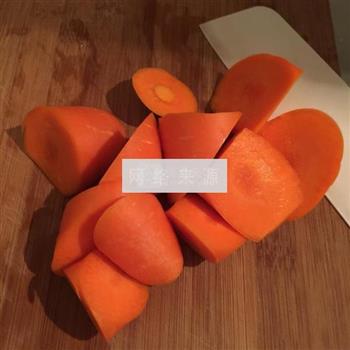 冬瓜胡萝卜排骨汤的做法步骤3