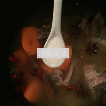 冬瓜胡萝卜排骨汤的做法图解5