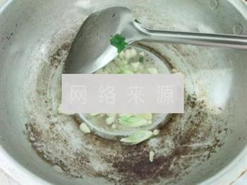 水煮豆腐皮的做法步骤3