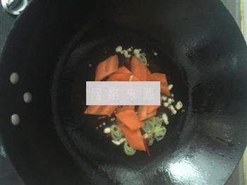 鱼豆腐鱼丸炒面的做法步骤8