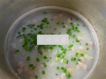 咸肉香芋大米粥的做法图解10