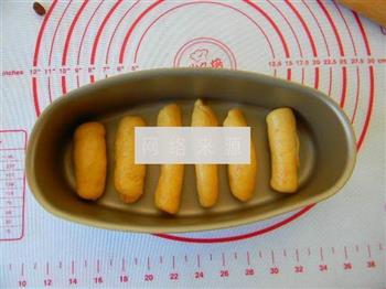 胡萝卜淡奶油小排包的做法图解10
