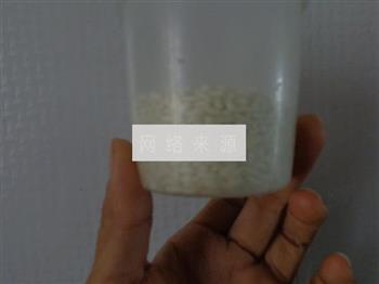竹香米糯米粥的做法步骤1