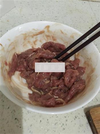 蚝油牛肉西兰花的做法步骤2