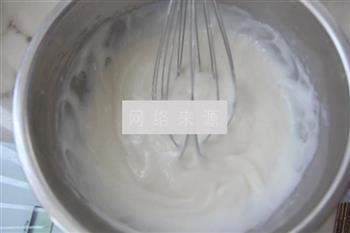 DIY椰蓉牛奶冻的做法步骤5