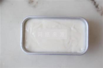 DIY椰蓉牛奶冻的做法步骤6