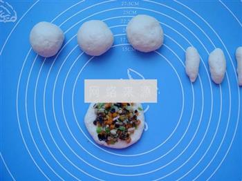 小蘑菇蔬菜面包的做法图解11