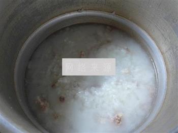猪肉末茼蒿大米粥的做法步骤5
