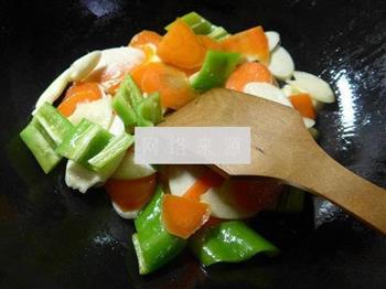 尖椒胡萝卜炒茭白的做法图解4