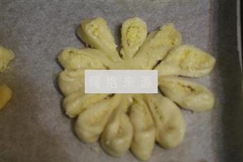 核桃椰蓉花形面包的做法步骤28