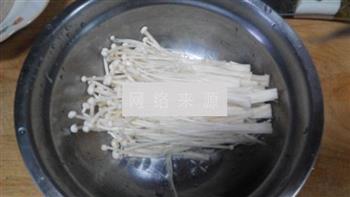 砂锅辣白菜豆腐汤的做法步骤3
