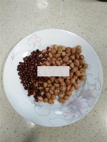 红豆花生浆的做法步骤1