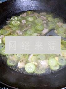 丝瓜肉汤的做法步骤8