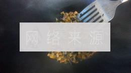 鸡蛋豆腐干的做法步骤8