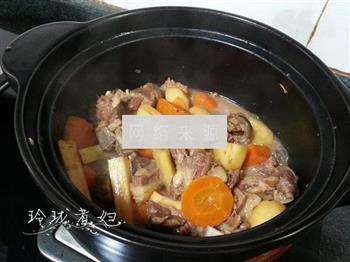 腐竹羊肉煲的做法步骤6
