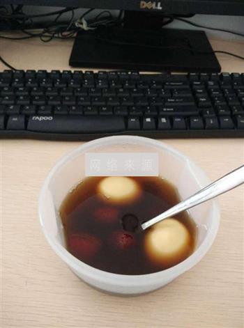 红枣鸡蛋红糖水的做法图解5