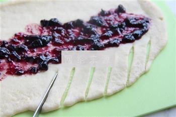 花式蓝莓果酱面包的做法图解7