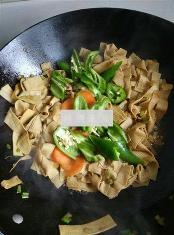尖椒干豆腐的做法步骤10