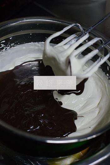 巧克力奶油蛋糕的做法步骤13