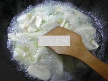 毛豆腐竹烧茭白的做法图解3