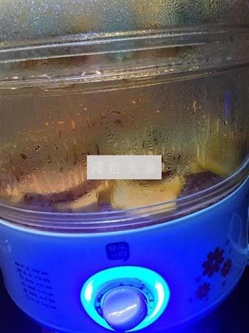 椰蓉芝士焗红薯的做法步骤2
