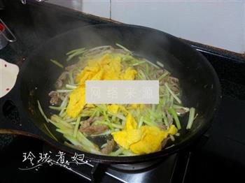 韭黄肉丝炒鸡蛋的做法步骤5