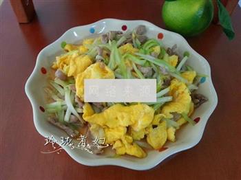 韭黄肉丝炒鸡蛋的做法步骤6