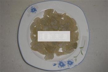 鲜肉虾仁蒸饺的做法步骤2