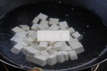肉沫茄汁嫩豆腐的做法步骤2