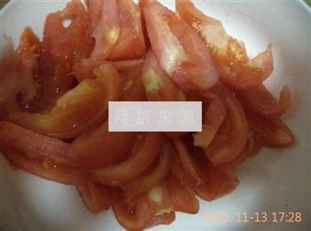 西红柿牛丸汤的做法图解2