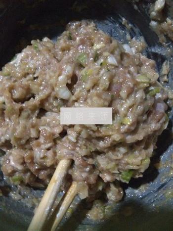 葱香羊肉丸菠菜汤的做法步骤3