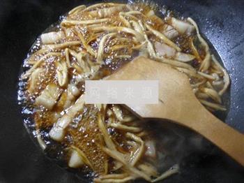 黄花菜烧猪肉的做法步骤9