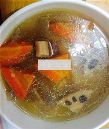 胡萝卜莲藕牛尾汤的做法图解6