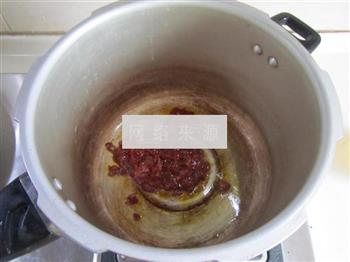 牛肉腐竹煲的做法步骤3