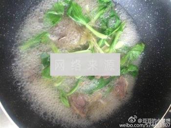 牛肉粉丝青菜汤的做法步骤2