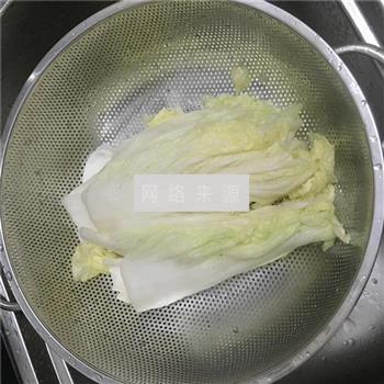 韩式白泡菜的做法图解1