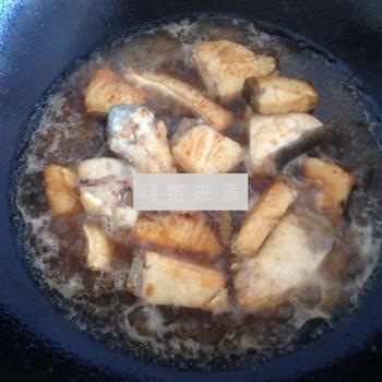 蚝油焖海甘鱼的做法步骤4