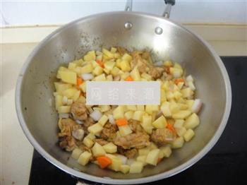 咖喱鸡块盖浇饭的做法步骤9