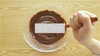 巧克力自制蛋糕的做法图解3