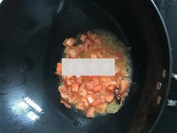 番茄胡萝卜牛腩的做法步骤3