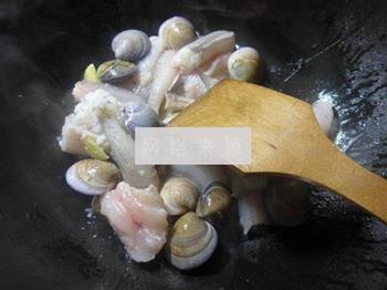 圆蛤虾潺汤的做法图解4