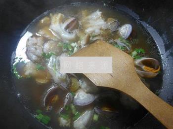 圆蛤虾潺汤的做法步骤9