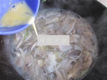 鲜美肉丝蘑菇汤的做法图解8