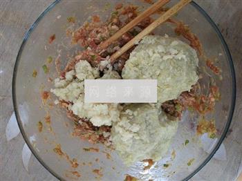 酸菜猪肉饺子的做法图解5