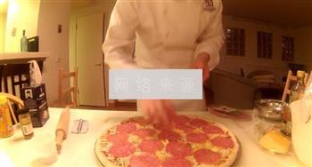 萨拉米香肠披萨的做法图解6