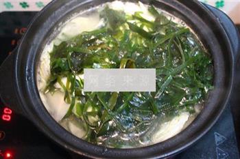 排骨海鲜豆腐汤的做法图解7