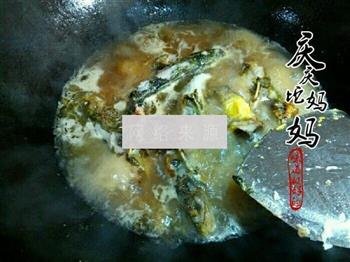 黄鸭叫鱼籽火锅的做法步骤5